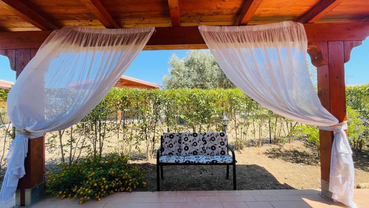 Casa Malo' Villa Ovile la Marinella Exterior photo