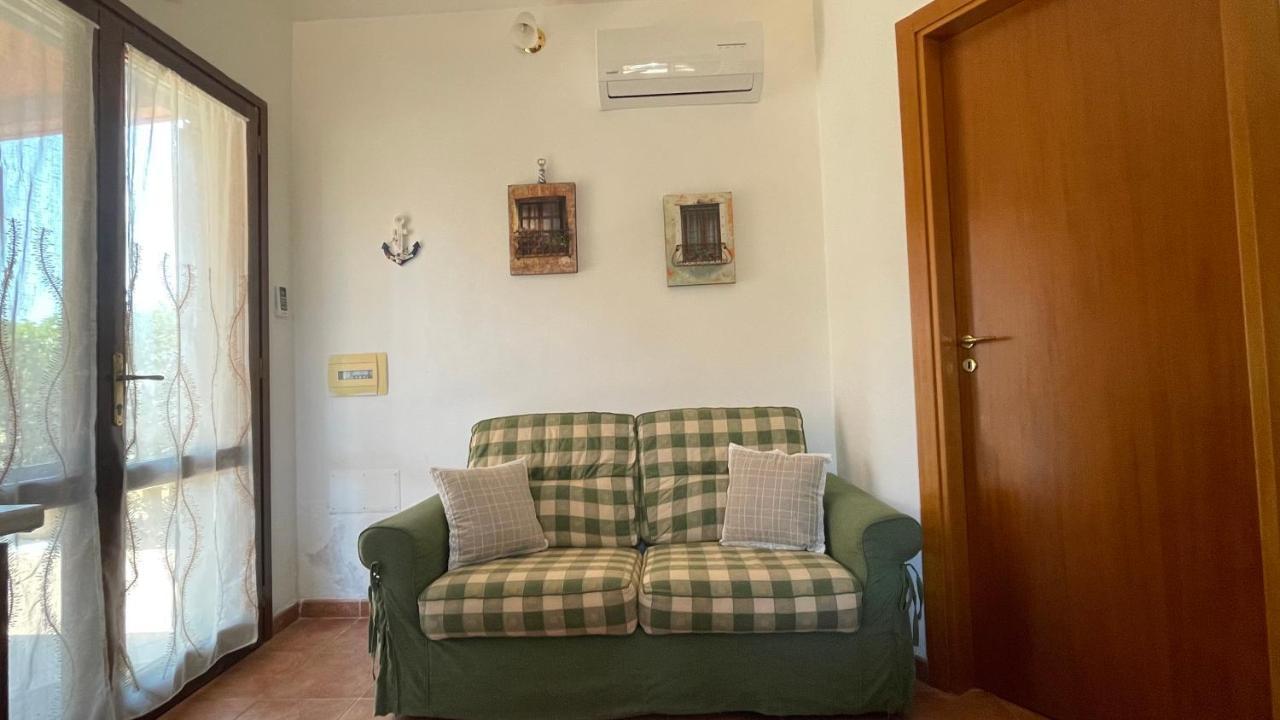 Casa Malo' Villa Ovile la Marinella Exterior photo