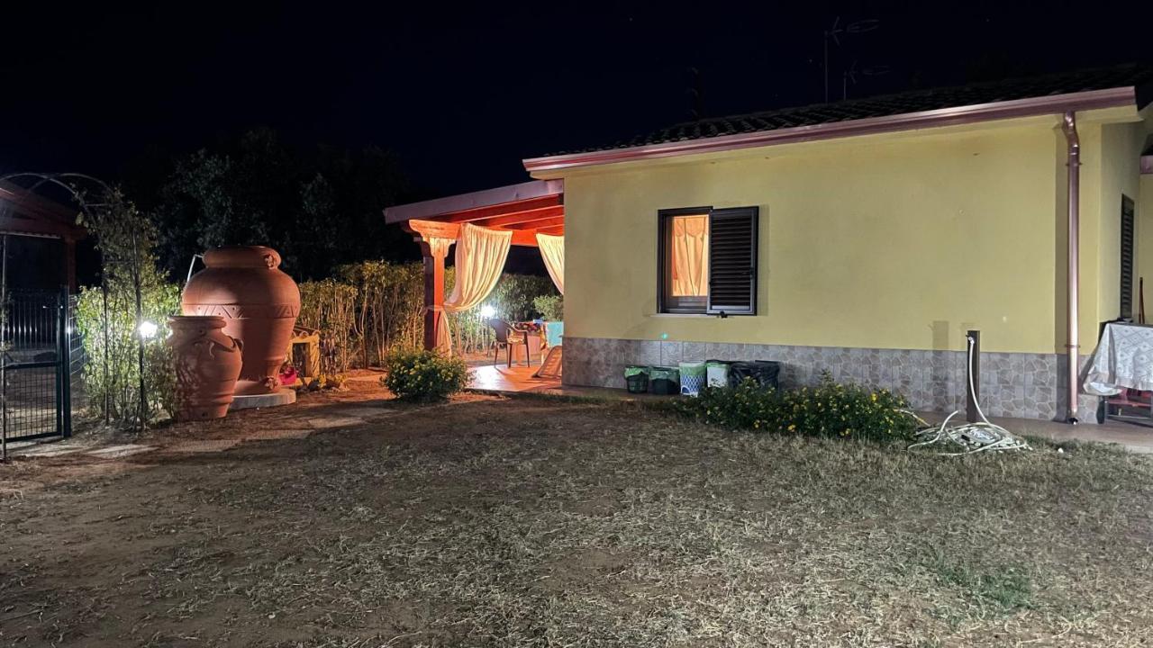 Casa Malo' Villa Ovile la Marinella Exterior photo